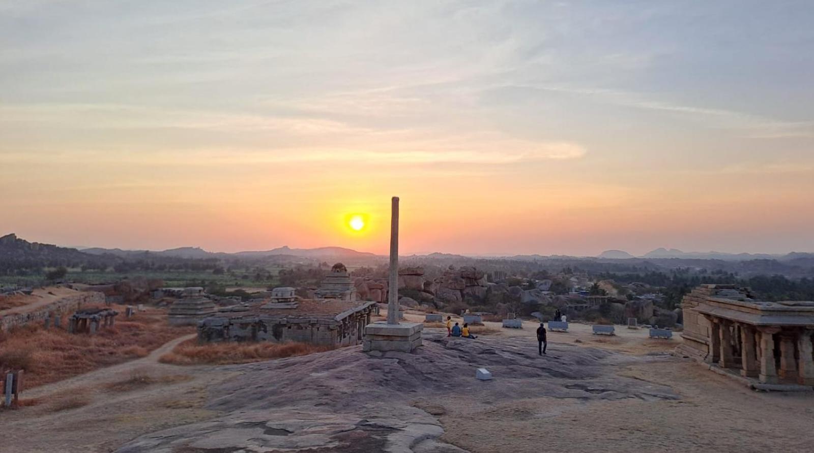 Vinayaka Homestay Hampi Exterior photo