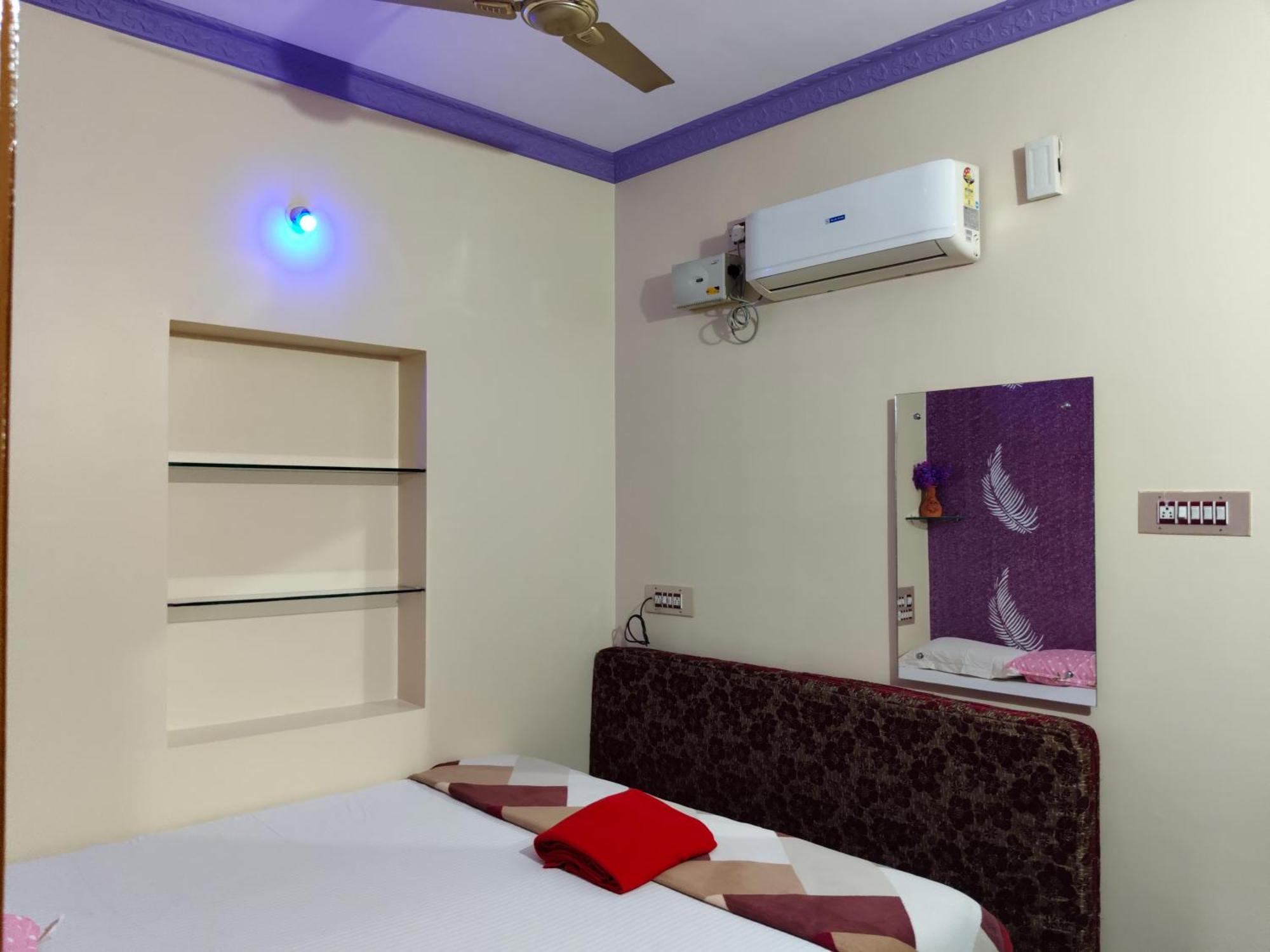 Vinayaka Homestay Hampi Exterior photo