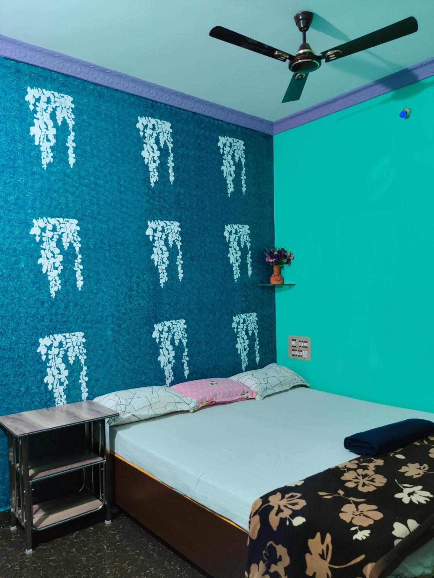 Vinayaka Homestay Hampi Exterior photo