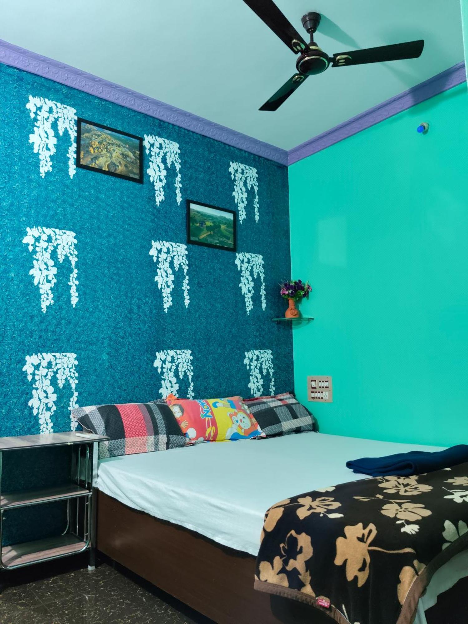 Vinayaka Homestay Hampi Exterior photo