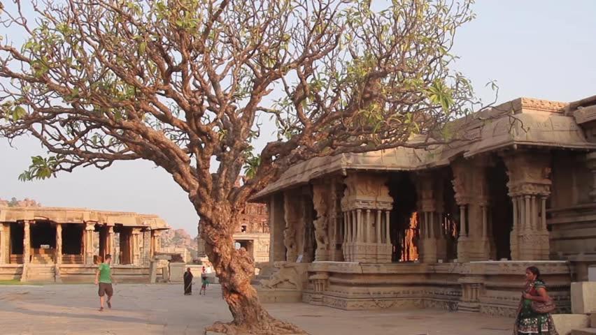 Vinayaka Homestay Hampi Exterior photo